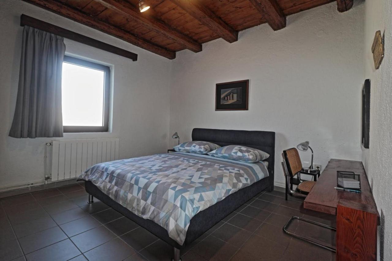 Villa Two Olives à Vrbnik  Extérieur photo